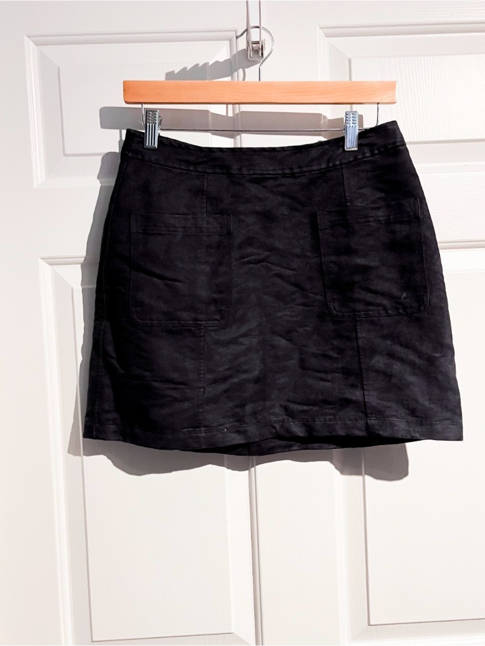 Women’s Old Navy Sueded Skirt Black Size 4